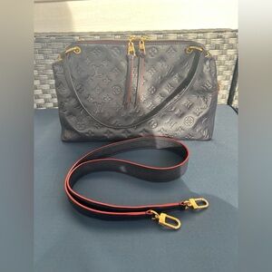 🚨FINAL PRICE 🚨💙 Louis Vuitton Empreinte Ponthieu PM Marine Rouge 💙